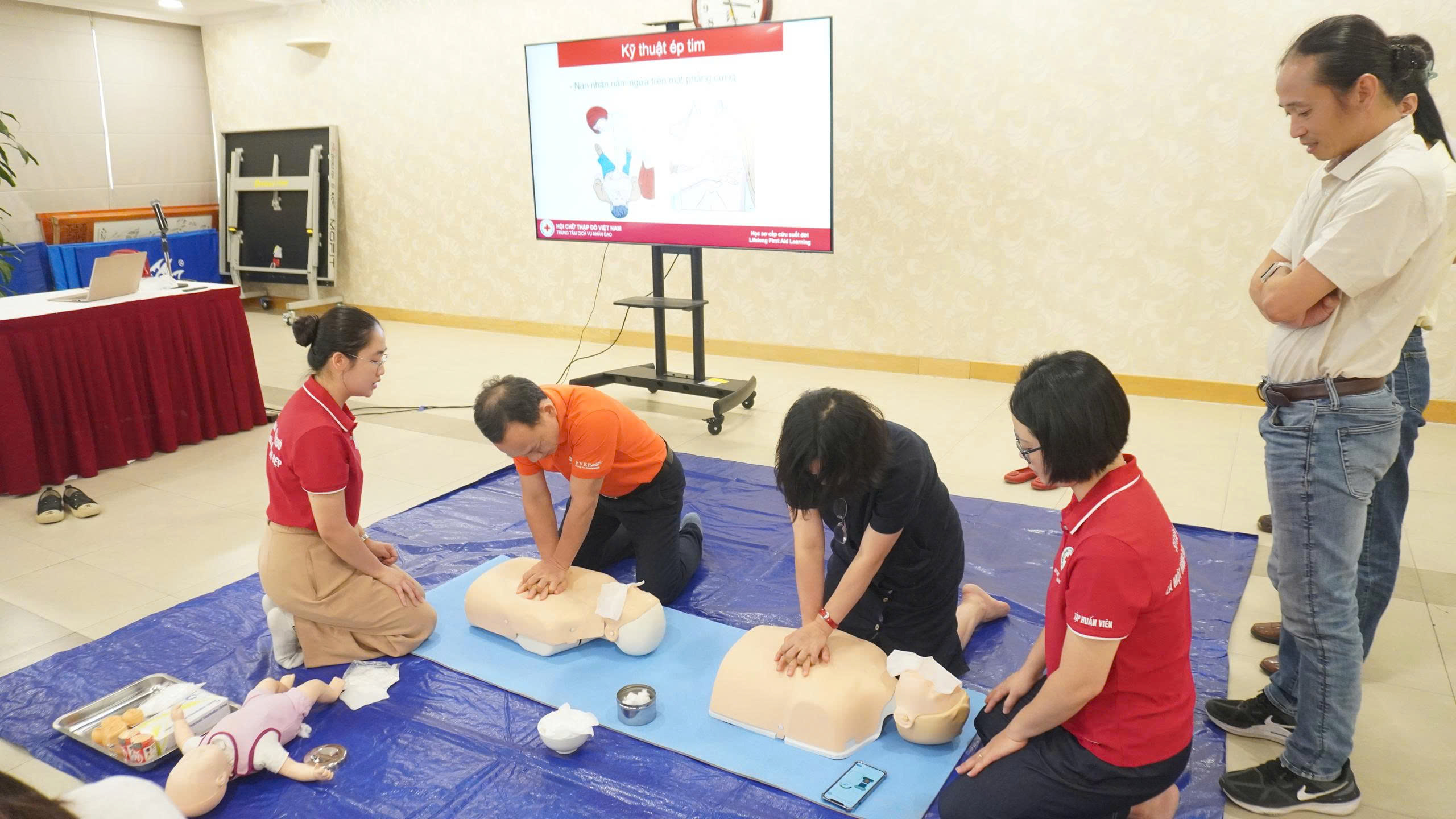 Khai mạc khóa huấn luyện Sơ cấp cứu tại Tổng Công ty Thăm dò Khai thác Dầu khí